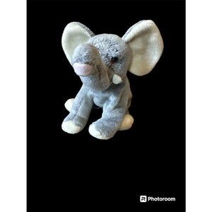 Ty Beanie Baby - POUNDER the Elephant (7 Inch) MWMT - Stuffed Plush Toy